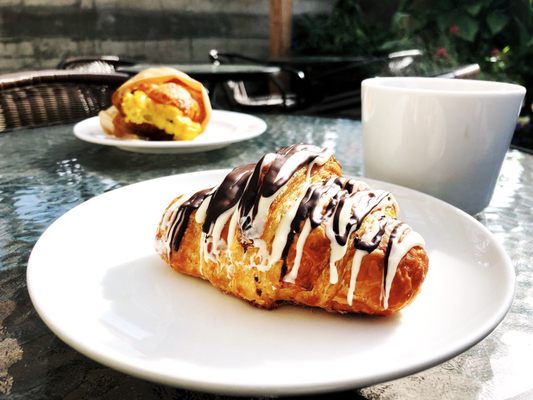 Cottage Bakery Cafe Cafes 1267 Fairfield Road Victoria Bc