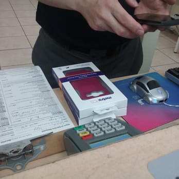 Uno Wireless - Fastest transaction at cell phone store I've experienced! Thanks Scott! - Mobile Phone Repair Near Me - San Diego, California