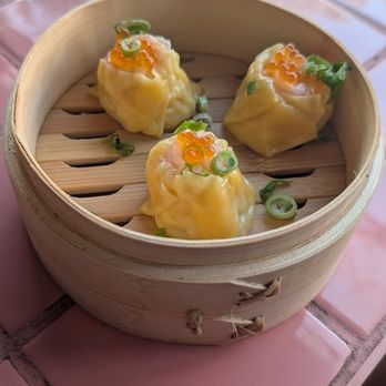 Roka Hula - Shrimp and Scallop shumai - Tiki Bars Near Me - Delray Beach, Florida Roka Hula - Shrimp and Scallop shumai - Tiki Bars Near Me - Delray Beach, Florida