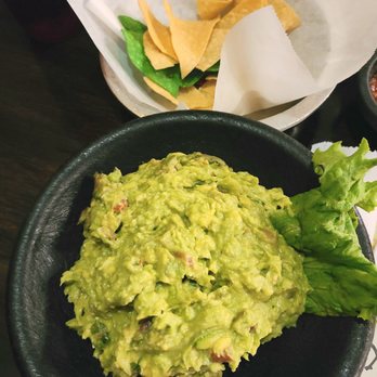Los Reyes Bar and Grill - Fresh Guac!! - Mexican Near Me - Wildomar, California