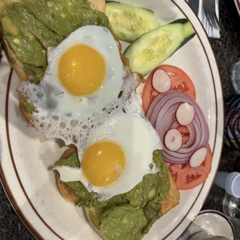 Blue Bay Diner - Diners Near Me - Oakland Gardens, New York