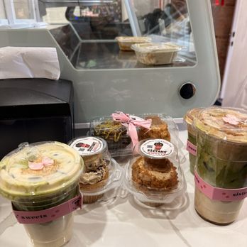 Sistahs' Sweets - Cinnamon Toast Crunch Matcha Banana Pudding Matcha - Desserts Near Me - Baltimore, Maryland