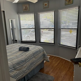 Chasing Grands Beach House - Second Bedroom - Vacation Rentals Near Me - Charlotte, North Carolina Chasing Grands Beach House - Second Bedroom - Vacation Rentals Near Me - Charlotte, North Carolina