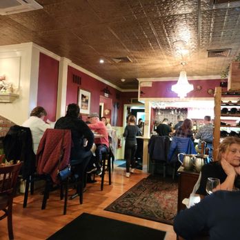 Gerardi's Cafe - people sitting at tables - Italian Near Me - South Yarmouth, Massachusetts Gerardi's Cafe - people sitting at tables - Italian Near Me - South Yarmouth, Massachusetts