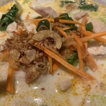Simply Vietnamese - Spicy lemongrass coconut soup with chicken - Vietnamese Near Me - Tenafly, New Jersey
