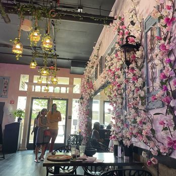 Saigon Blvd - Vietnamese Near Me - Cupertino, California