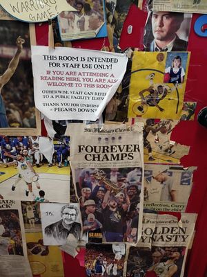 Pegasus Books by null