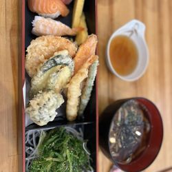 Akai Hana - Hana nigiri set