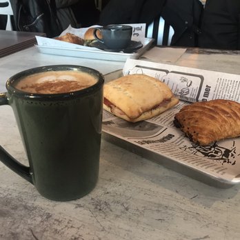 Les Allumées - Latte, sandwich, and pastry - Cafes Near Me - Sainte-Thérèse, Quebec Les Allumées - Latte, sandwich, and pastry - Cafes Near Me - Sainte-Thérèse, Quebec