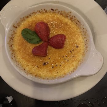 Maggiano's - Crème Brûlée - Italian Near Me - Las Vegas, Nevada Maggiano's - Crème Brûlée - Italian Near Me - Las Vegas, Nevada