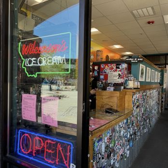 Yeti Dogs - Hot Dogs Near Me - Big Sky, Montana