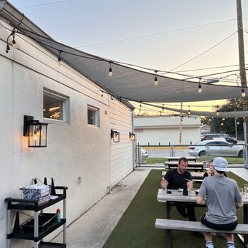 Field & Tides - Second outdoor seating area with shade sails. - Southern Near Me - Houston, Texas Field & Tides - Second outdoor seating area with shade sails. - Southern Near Me - Houston, Texas