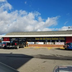 Country Fair Food Store - Save $0.10 off every useless Yelp photo