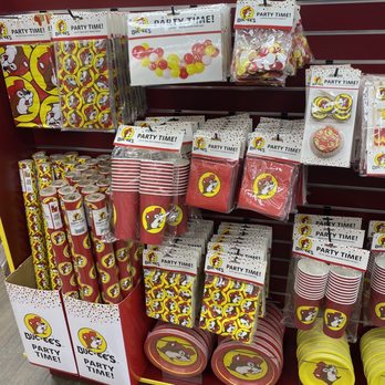 Buc-ee's - That lovely, toothy face is on everything - Gas Stations Near Me - Calhoun, Georgia
