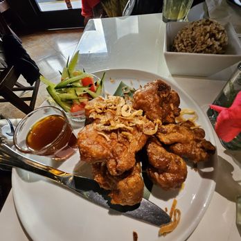 Satdha Plant Based Thai Kitchen - Thai Near Me - Santa Monica, California Satdha Plant Based Thai Kitchen - Thai Near Me - Santa Monica, California