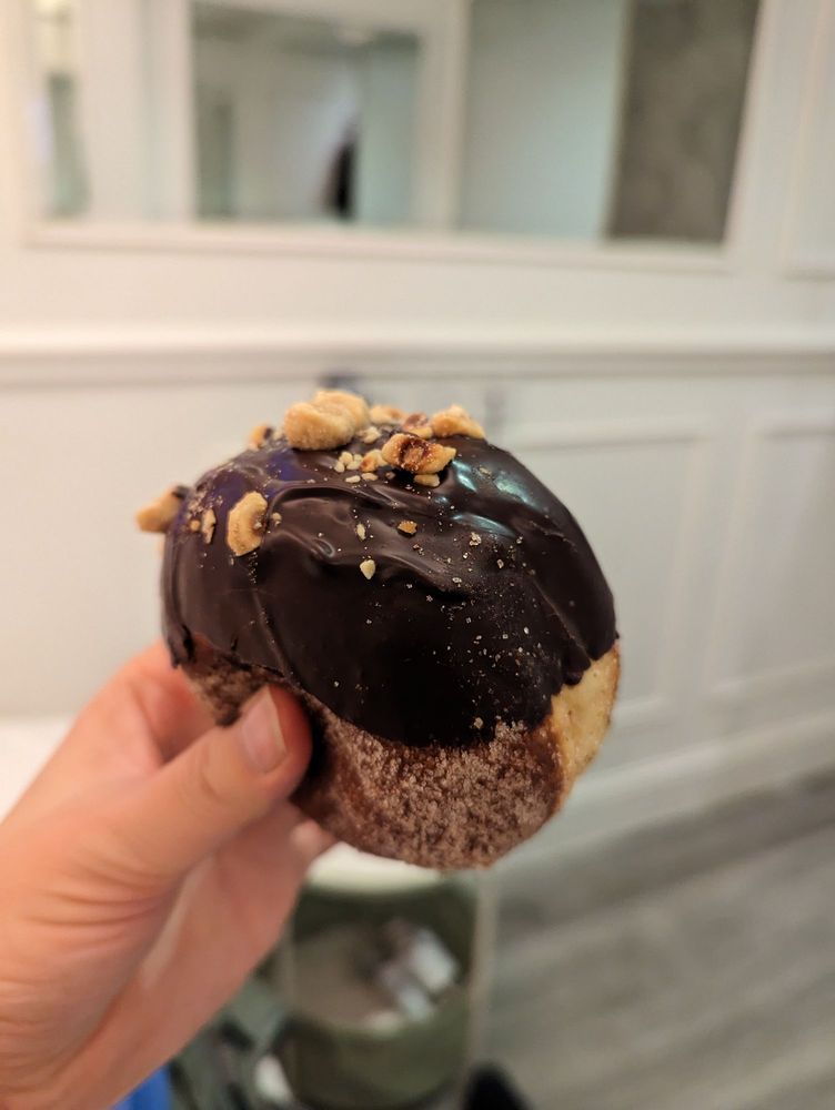 BAKEHOUSE Updated October 2024 97 Photos & 33 Reviews 大王東街14號, Hong Kong Bakeries