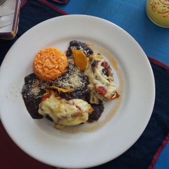 El Apapacho - Stuffed squash - Mexican Near Me - Mérida, YUC