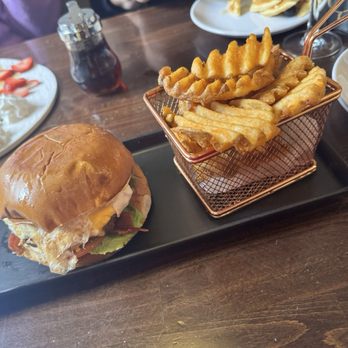 Pancake - Long Beach - Breakfast Burger - Breakfast & Brunch Near Me - Long Beach, California