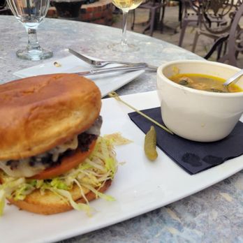 Potomac Point Winery - Wagyu bistro burger and wedding soup - Wineries Near Me - Stafford, Virginia Potomac Point Winery - Wagyu bistro burger and wedding soup - Wineries Near Me - Stafford, Virginia