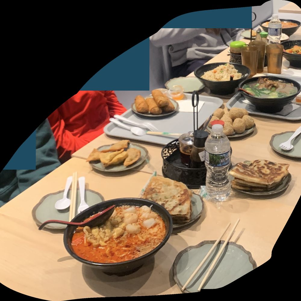 Lan City spread! (sorry for the bad crop, but it's about the food anyway)