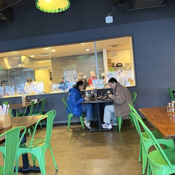 Corner 17 - Chinese Near Me - Saint Louis, Missouri