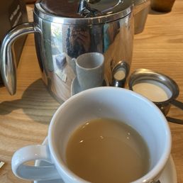 They give you the whole tea pot!!!! They give you the whole tea pot!!!!