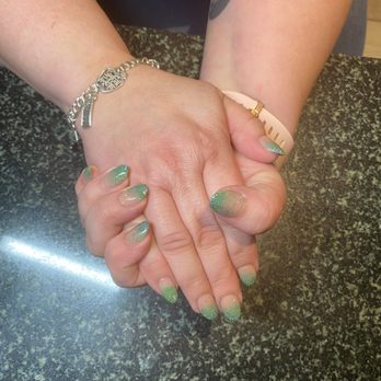 Creative Nails - dip ombre - Nail Salons Near Me - Bossier City, Louisiana