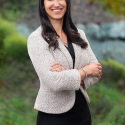 Amanda D Yasbek - Onyx Law Office - Amanda D. Yasbek, CFLS