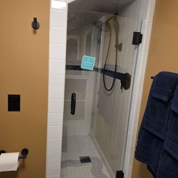 Northwest Shower Door - Glass & Mirrors Near Me - Seattle, Washington