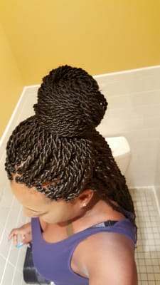 Gnagna African Hair Braiding Center