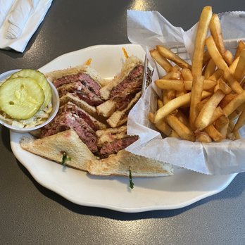 Nick's Luncheonette - Bacon Angus Cheeseburger & Bacon Club - Breakfast & Brunch Near Me - West Haven, Connecticut Nick's Luncheonette - Bacon Angus Cheeseburger & Bacon Club - Breakfast & Brunch Near Me - West Haven, Connecticut