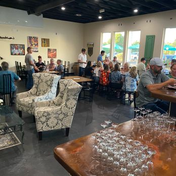 Noly's Wine Bar - Wine Bars Near Me - Sherwood, Oregon Noly's Wine Bar - Wine Bars Near Me - Sherwood, Oregon