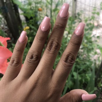 Creative Design - Acrylics for $40 - Nail Salons Near Me - Vista, California
