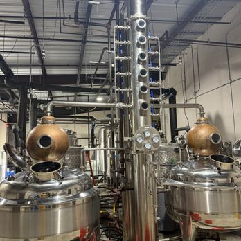 Seven Three Distilling - Cocktail Bars Near Me - New Orleans, Louisiana