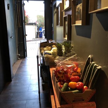 Sur Burger - Fresh produce - Burgers Near Me - Monterey, California Sur Burger - Fresh produce - Burgers Near Me - Monterey, California