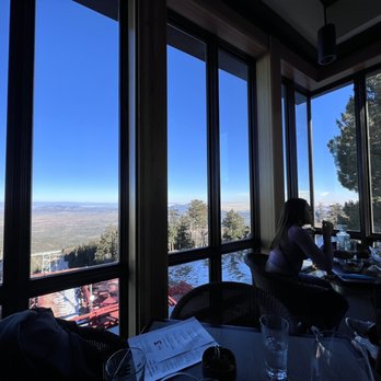 TEN 3 - Dat view - New American Near Me - Albuquerque, New Mexico TEN 3 - Dat view - New American Near Me - Albuquerque, New Mexico