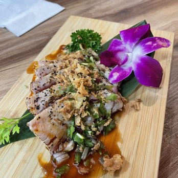Sushi Ave - Tuna Tataki - Sushi Bars Near Me - Seattle, Washington Sushi Ave - Tuna Tataki - Sushi Bars Near Me - Seattle, Washington