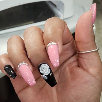 Worldgate Nails - Nail Salons Near Me - Herndon, Virginia Worldgate Nails - Nail Salons Near Me - Herndon, Virginia