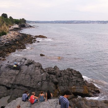 Cliff Walk - Can come to fish and think - Parks Near Me - Newport, Rhode Island Cliff Walk - Can come to fish and think - Parks Near Me - Newport, Rhode Island