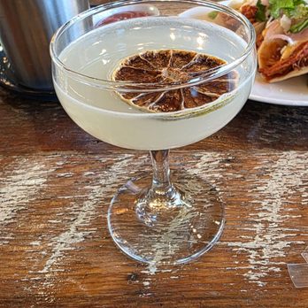 Penthouse on Park - Gin gimlet...Belgium fries...chicken tacos - Lounges Near Me - New York, New York