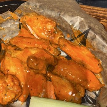Brew Birds - Buffalo wings - Chicken Wings Near Me - Quinlan, Texas Brew Birds - Buffalo wings - Chicken Wings Near Me - Quinlan, Texas