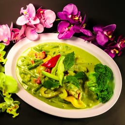 D Green Curry