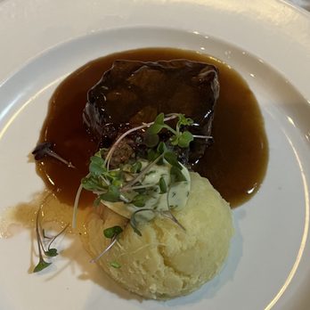 Brix 33 Fine Dining - Hereford Beef Tenderloin - New American Near Me - New Port Richey, Florida
