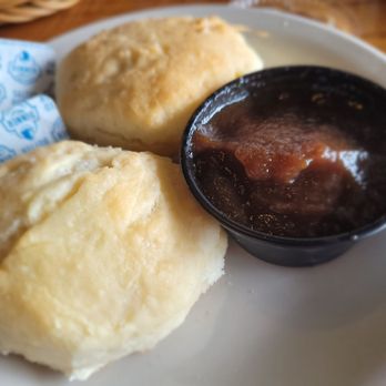 Cracker Barrel Old Country Store - Biscuits with Apple Butter - American Near Me - Lufkin, Texas