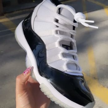 D’s Sneaker Laundry - Side profile of Jordan 11 Concord 2018 after D's Sneaker Laundry!!!! - Shoe Shine Near Me