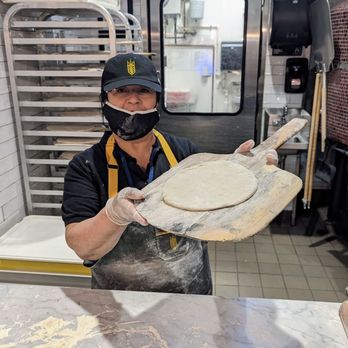 Woodgrain Pizzeria - Pizza Near Me - Chicago, Illinois
