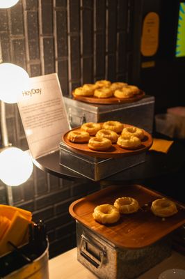 SUN RICE • BRUNCH • DINNER • COCKTAILS by null