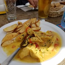 El Sibarita - Curry chicken and best fries everrr