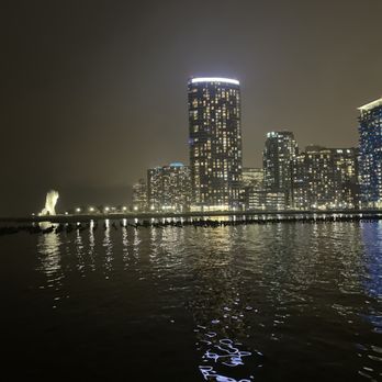Newport Green - At night - Parks Near Me - Jersey City, New Jersey Newport Green - At night - Parks Near Me - Jersey City, New Jersey