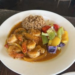 Spratnet Beach Bar & Grill - Shrimp with garlic butter and seasoned rice.